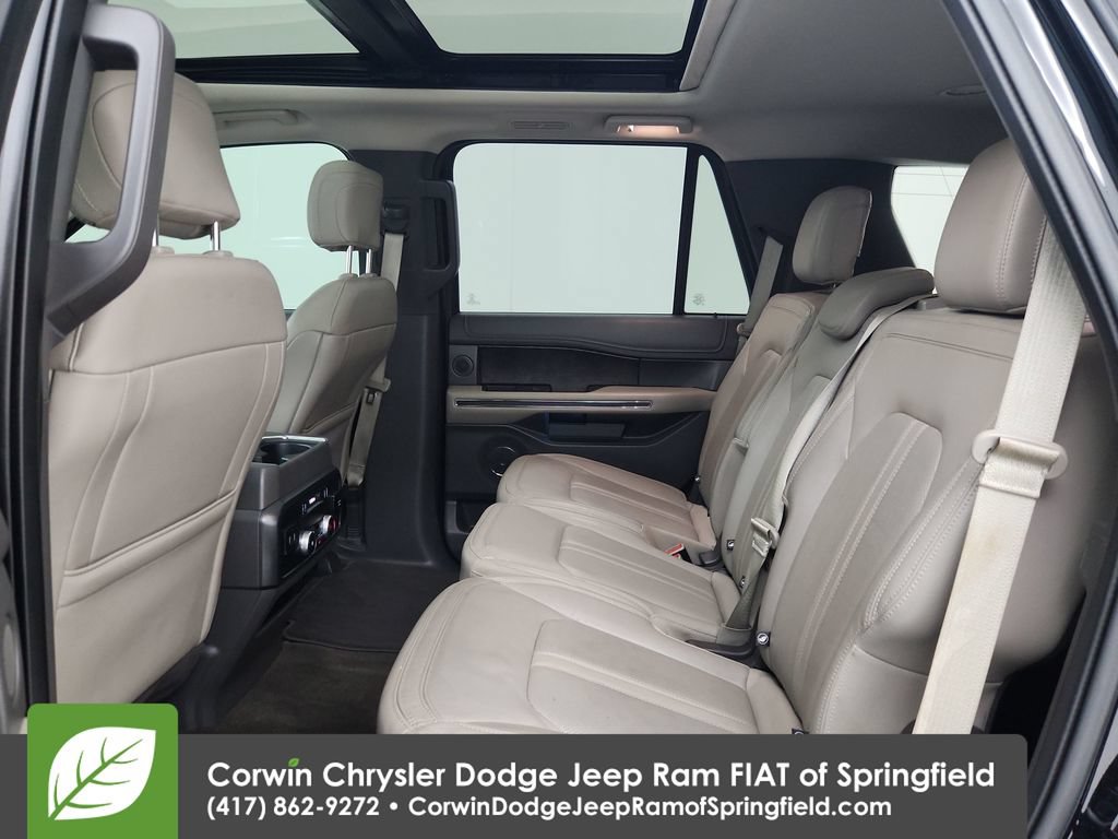 Used 2020 Ford Expedition Limited w/ Equipment Group 302A AWD/4WD image 30