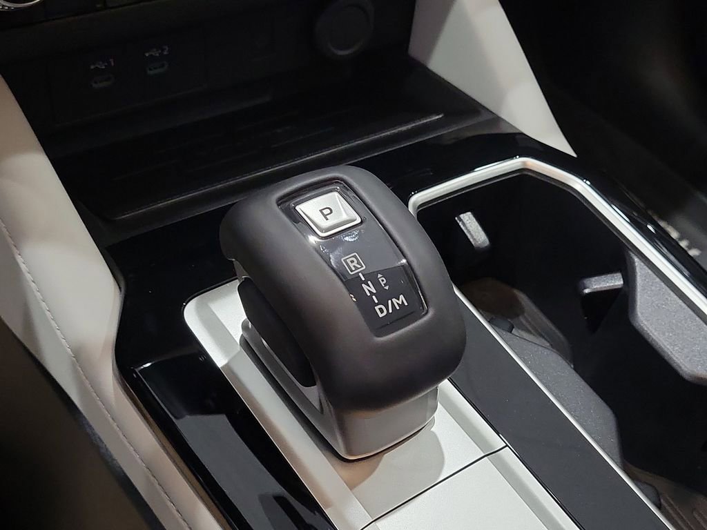 New 2026 Mitsubishi Outlander SE image 19
