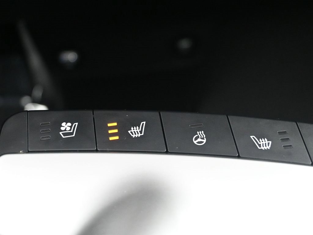 Certified 2023 Kia EV6 Wind w/ Wind Technology Package image 23