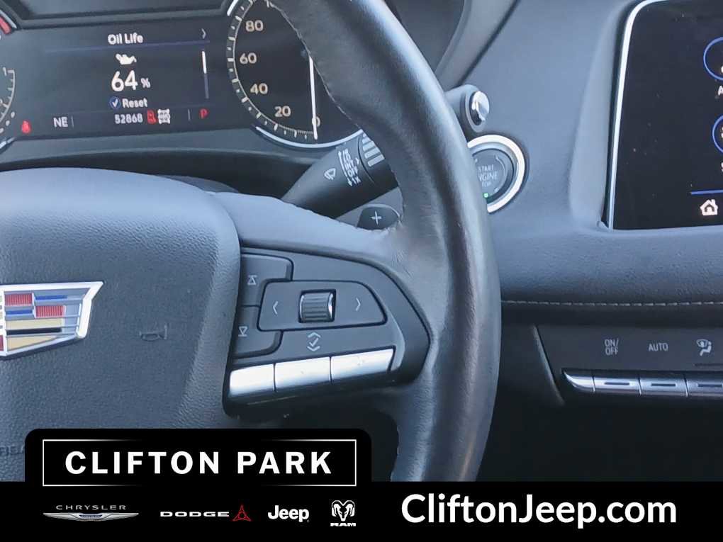 Used 2022 Cadillac XT4 Luxury w/ Cold Weather Package image 23