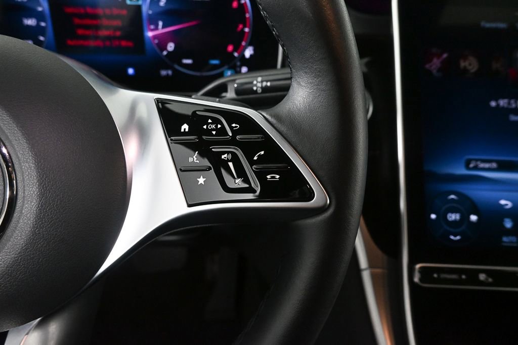 Certified 2024 Mercedes-Benz GLC 300 4MATIC image 11