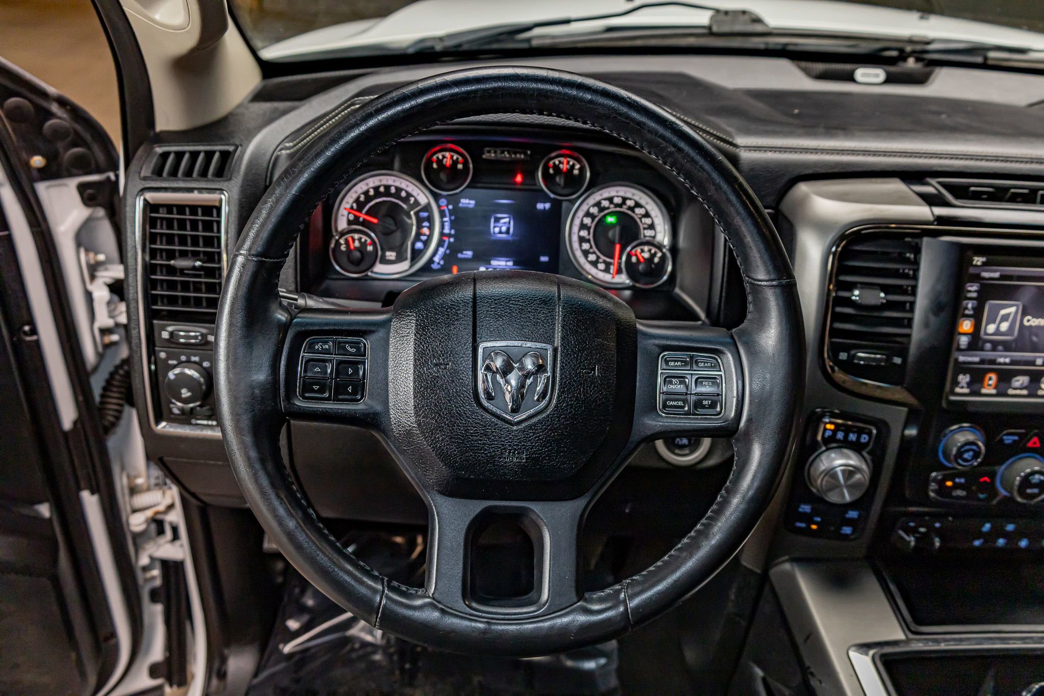 Used 2014 RAM 1500 Sport w/ Sport Premium Group image 13