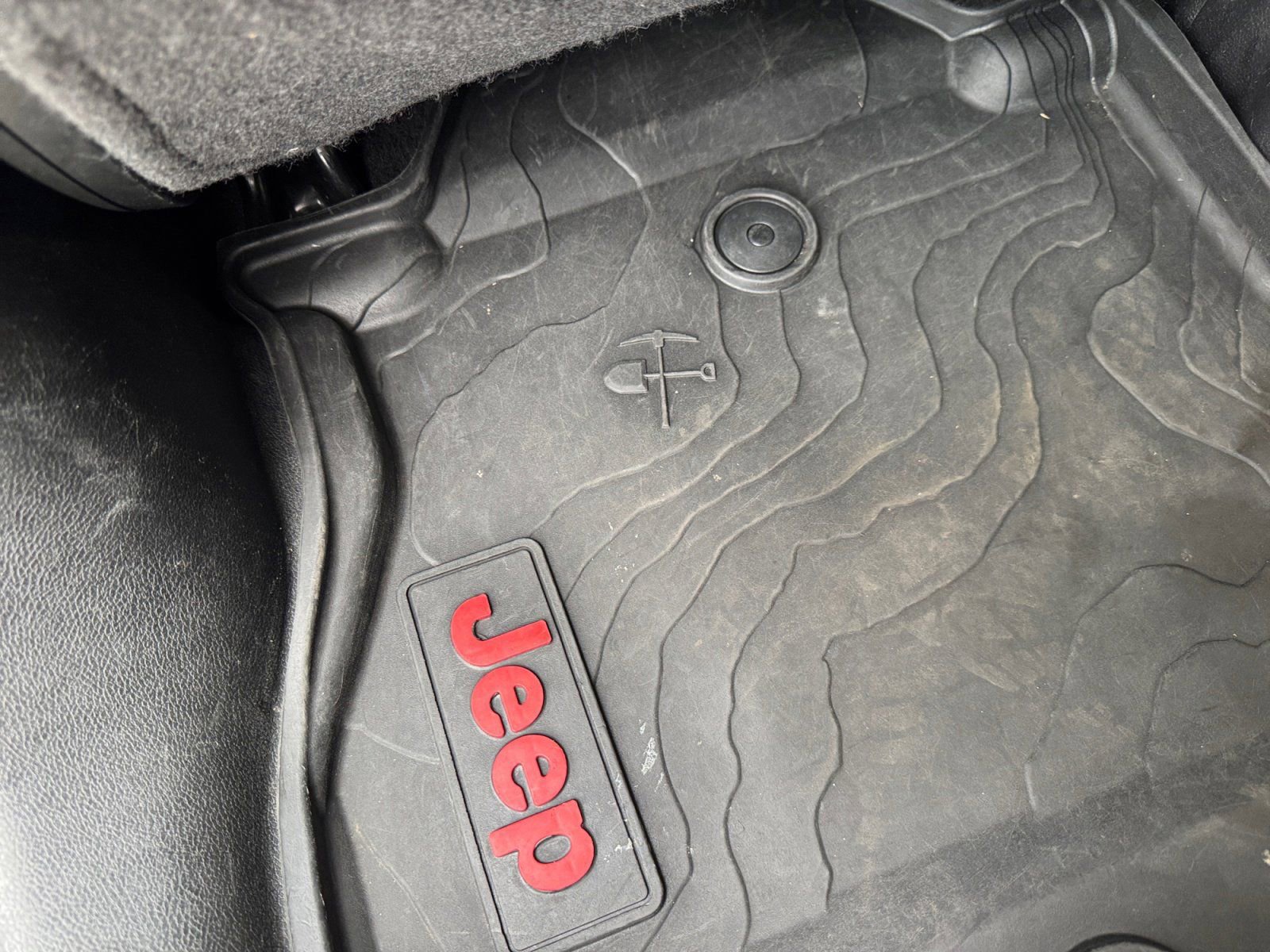 Used 2021 Jeep Wrangler Unlimited Rubicon image 7