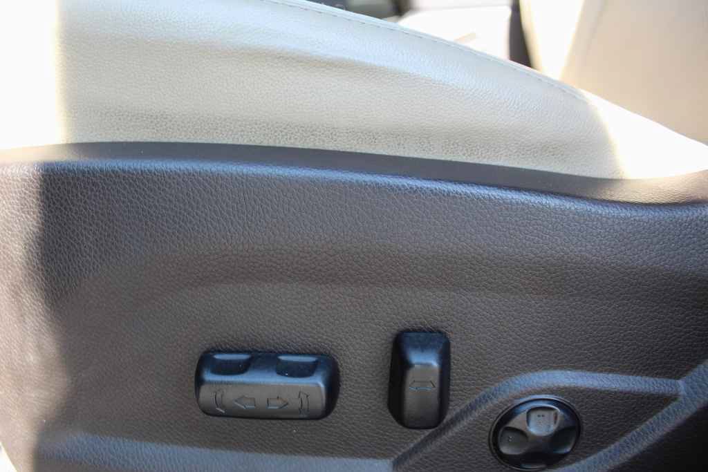 Used 2018 Hyundai Santa Fe Sport w/ Cargo Package AWD/4WD image 28