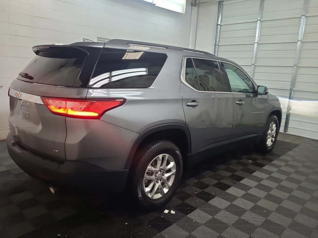 Used 2020 Chevrolet Traverse LT w/ LPO, Floor Liner Package image 5