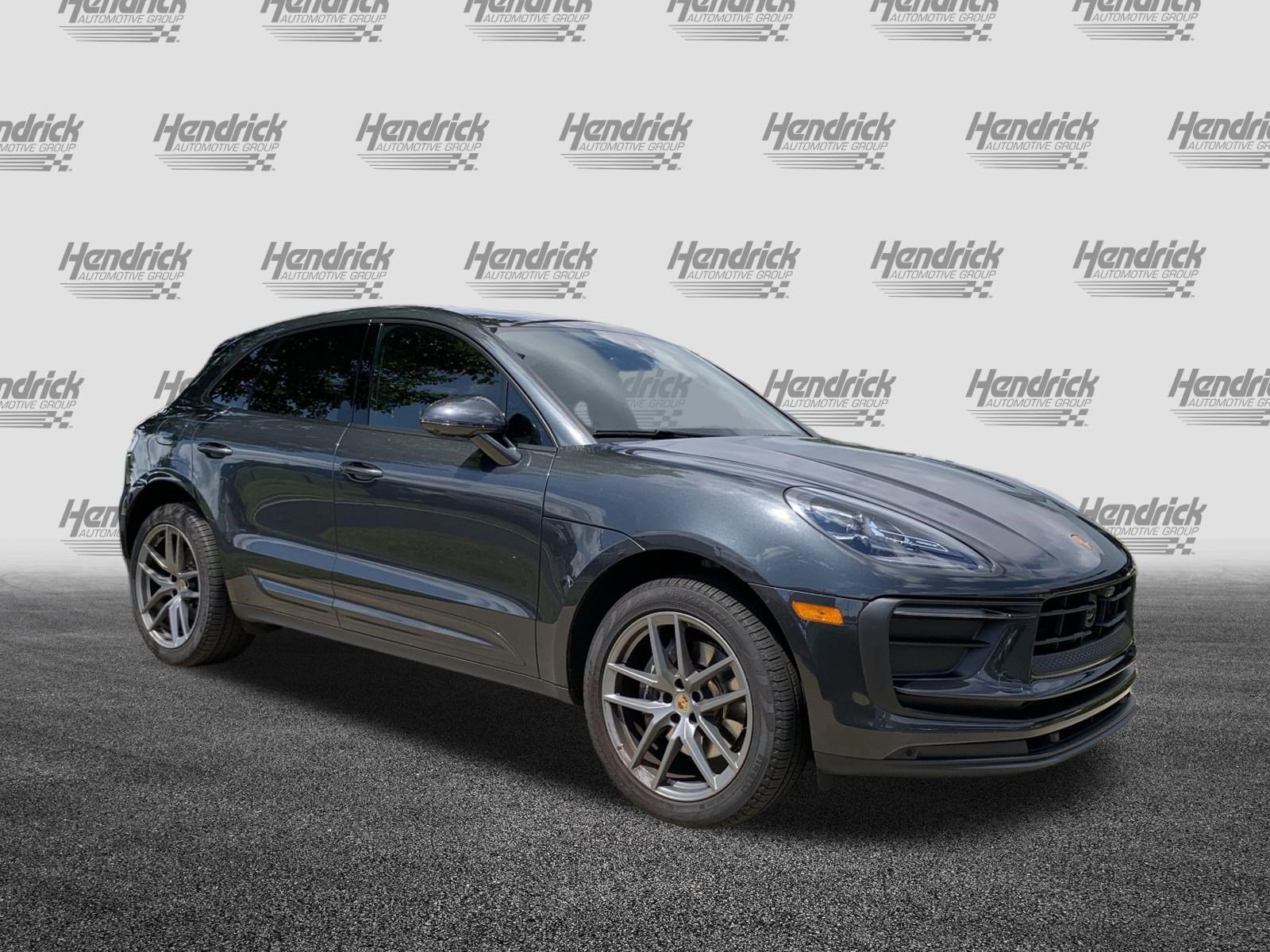 Used 2024 Porsche Macan AWD/4WD image 2