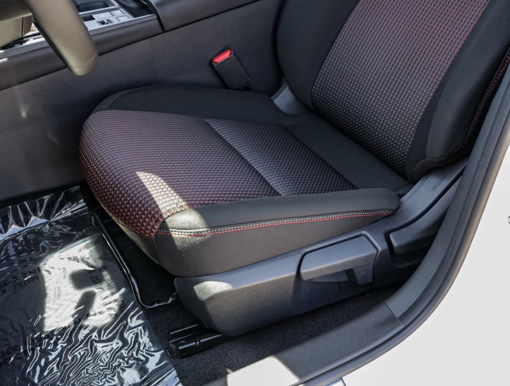 New 2026 Nissan Sentra SR w/ Floor Mat Package FWD image 17