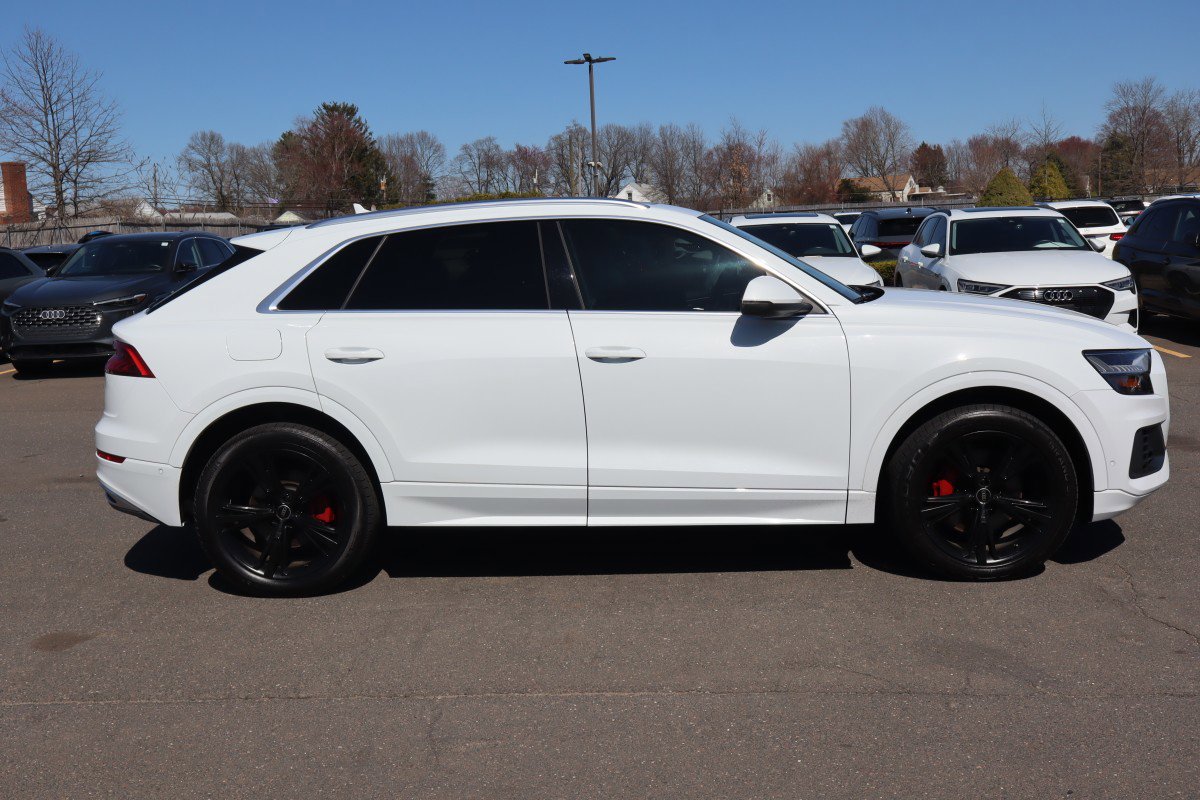 Used 2023 Audi Q8 Premium w/ Convenience Package image 4