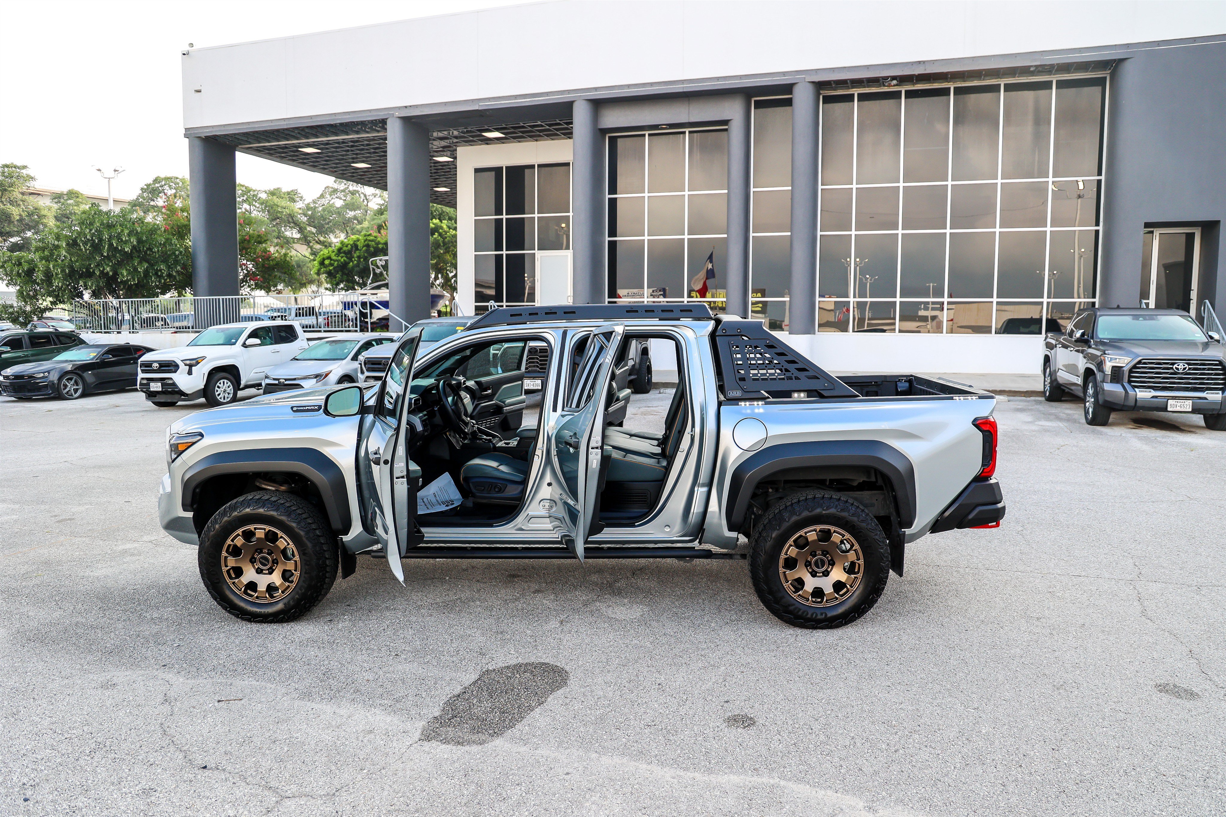 Certified 2024 Toyota Tacoma 4x4 Double Cab Hybrid image 13
