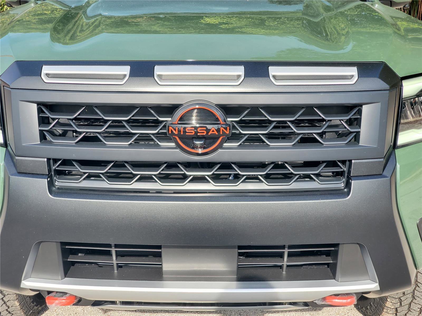 New 2026 Nissan Frontier PRO-4X w/ Pro-4x Convenience Package AWD/4WD image 9