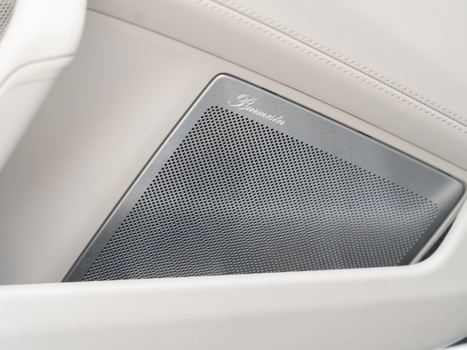 Certified 2025 Porsche 911 Targa 4 GTS image 24