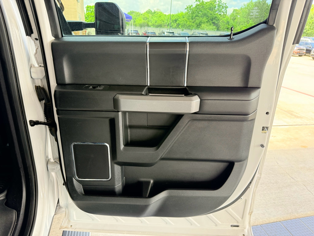 Used 2018 Ford F350 Platinum w/ Platinum Ultimate Package AWD/4WD image 14