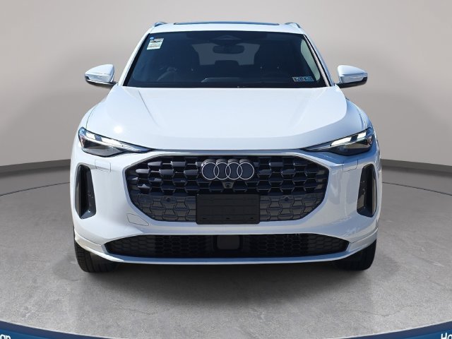 Used 2025 Audi Q5 Premium w/ Convenience Package AWD/4WD image 3