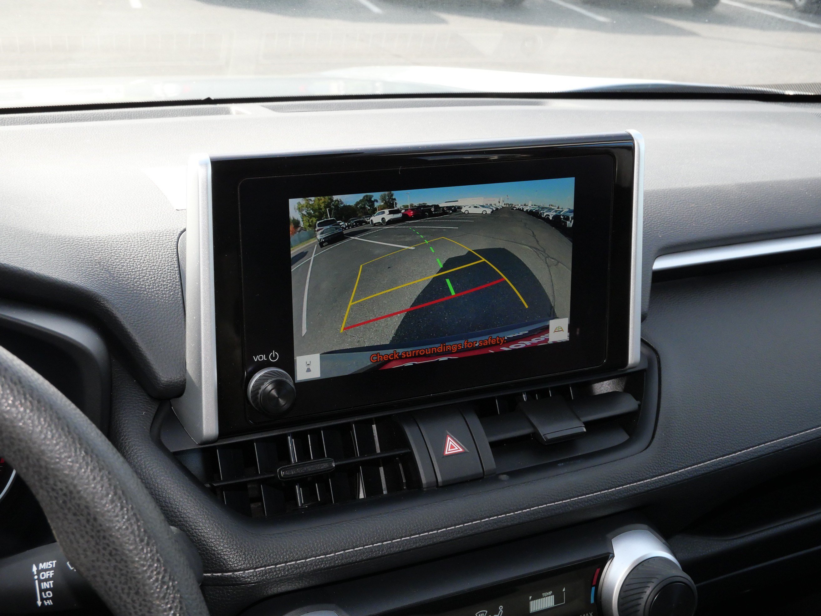 Certified 2025 Toyota RAV4 LE AWD/4WD image 30