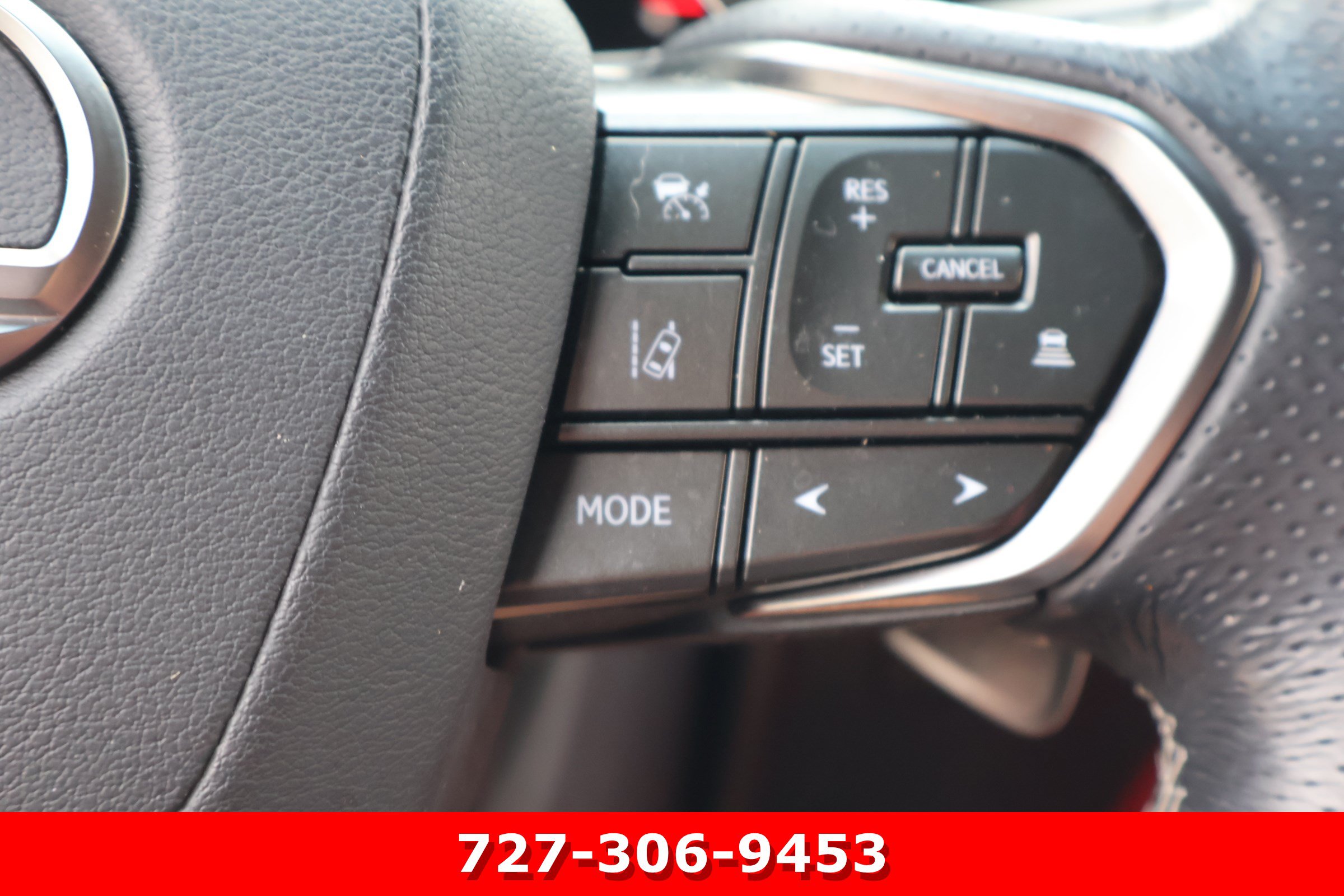Used 2022 Lexus LX 600 F Sport w/ Accessory Package (Z1) AWD/4WD image 27