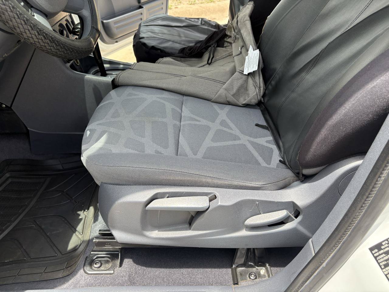 Used 2010 Ford Transit Connect XLT FWD image 35