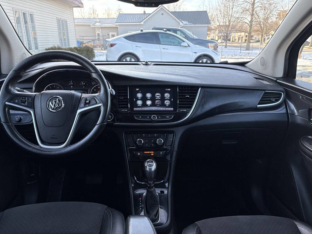 Used 2017 Buick Encore Preferred image 35