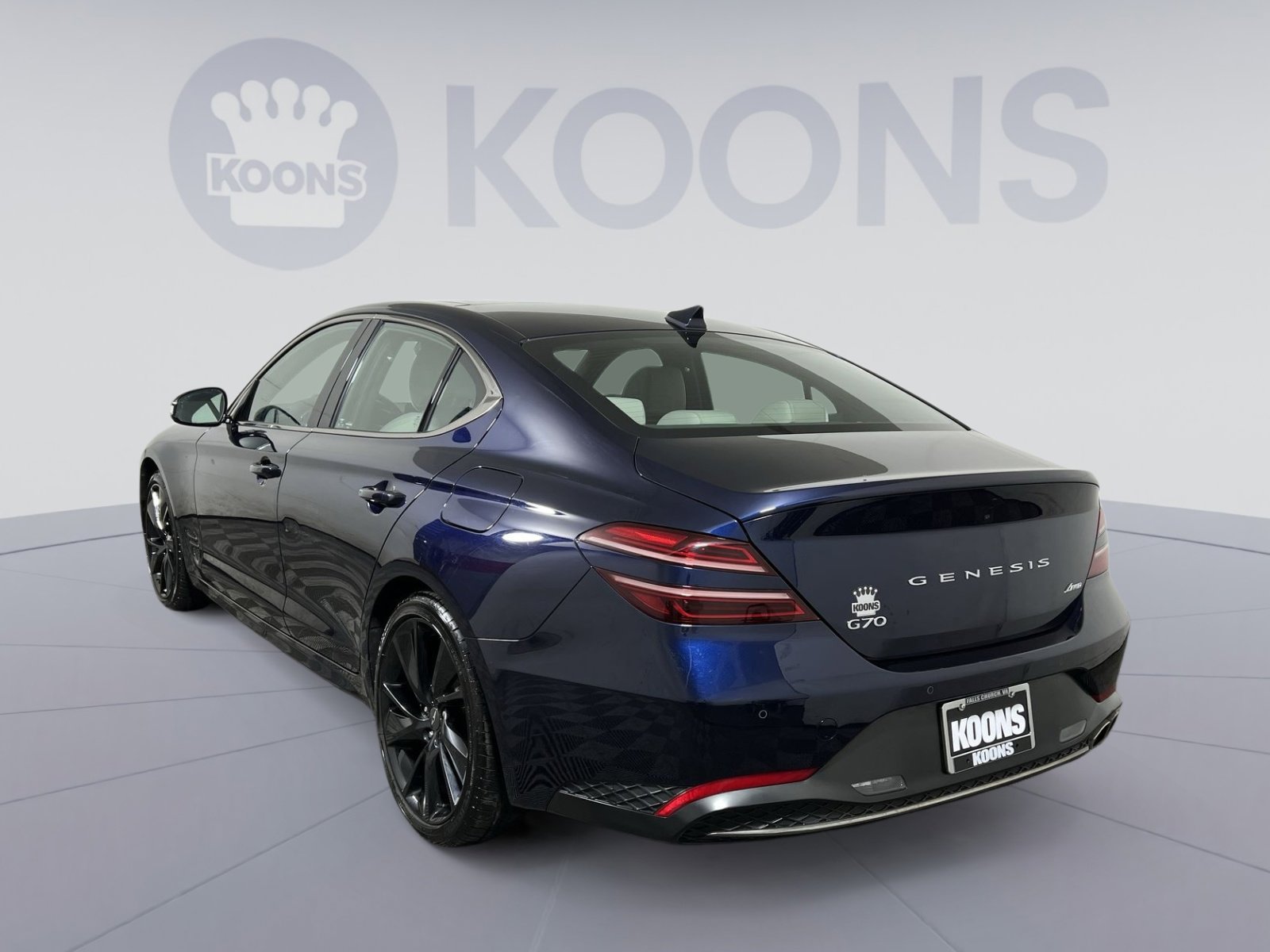 Used 2023 Genesis G70 2.0T w/ Sport Prestige Package image 4