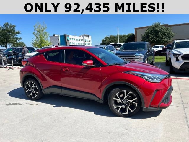 Used 2021 Toyota C-HR XLE FWD image 2