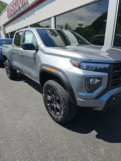 New 2025 GMC Canyon Elevation w/ Convenience Package image 2