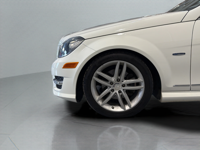Used 2012 Mercedes-Benz C 250 Sedan image 32