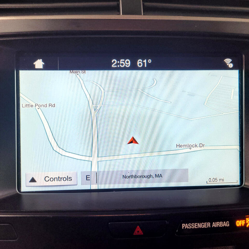 Used 2018 Ford Explorer XLT w/ Equipment Group 202A image 24