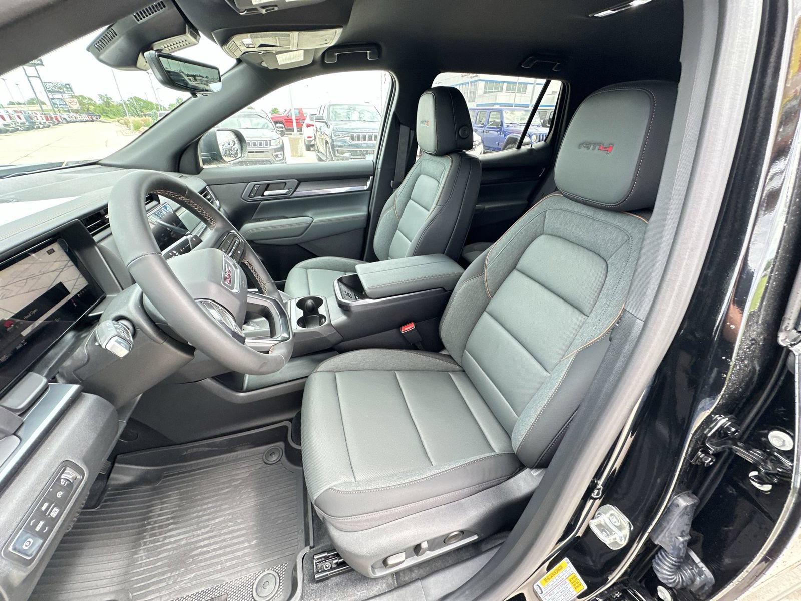 New 2026 GMC Terrain AT4 w/ Convenience Package III AWD/4WD image 19