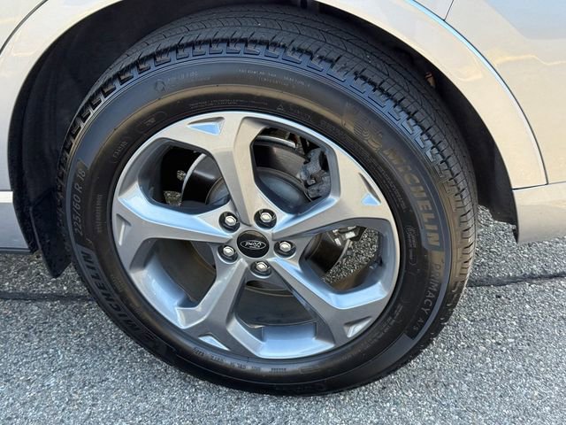 Certified 2024 Ford Escape ST-Line w/ Tech Pack #1 AWD/4WD image 5