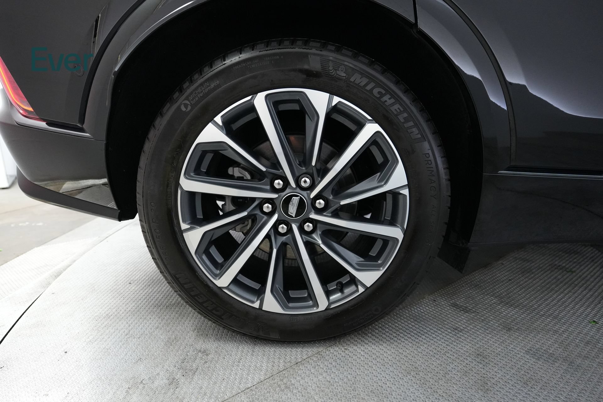 Used 2024 Cadillac Lyriq Sport RWD image 22