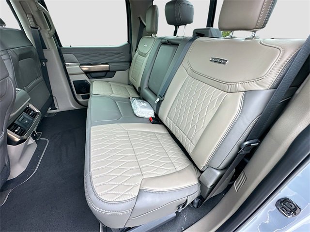 New 2026 Ford F250 4x4 Crew Cab Super Duty image 17