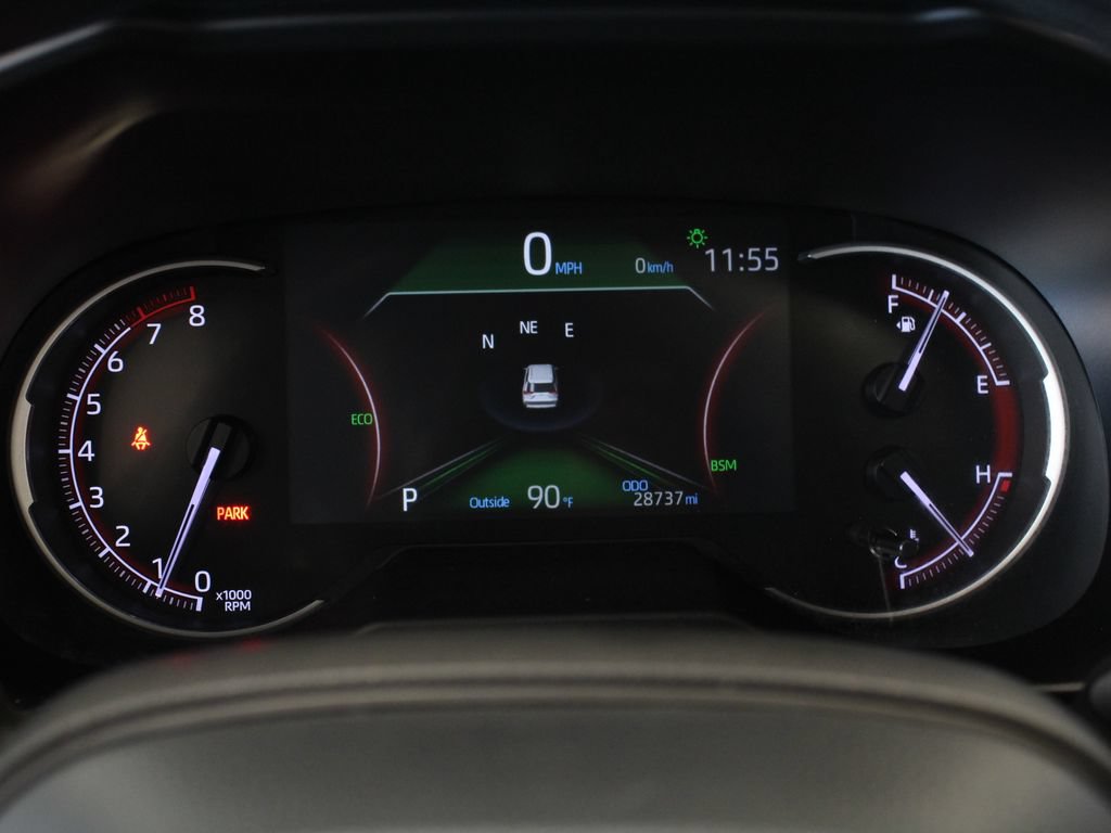 Used 2023 Toyota RAV4 XLE w/ Convenience Package FWD image 19
