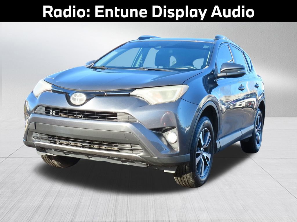 Used 2018 Toyota RAV4 XLE image 4