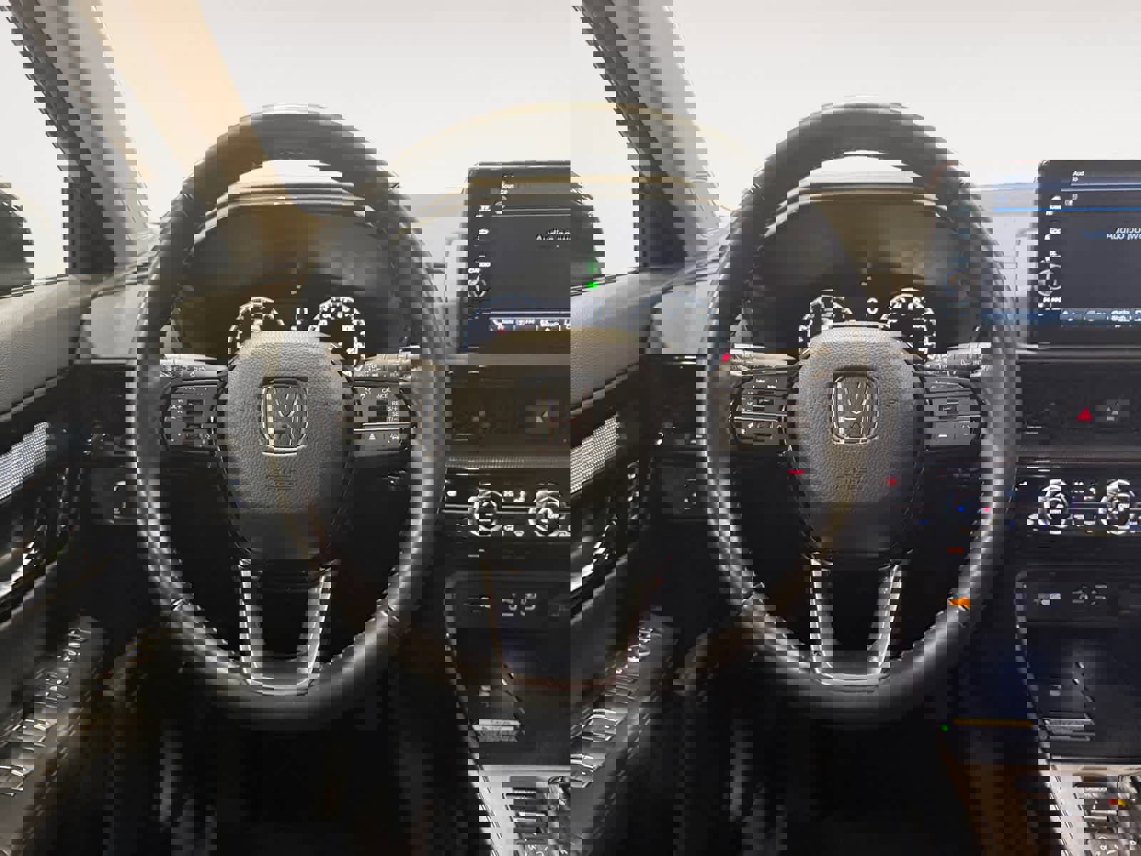 Used 2025 Honda CR-V EX-L image 13