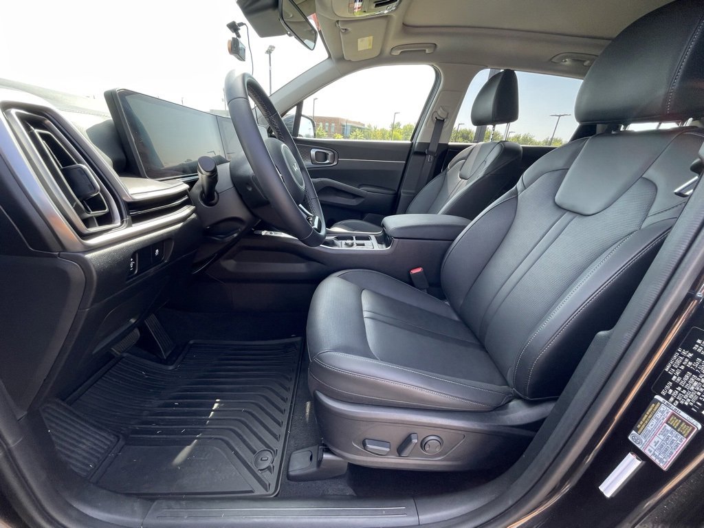 New 2025 Kia Sorento S w/ Panoramic Sunroof Package image 20