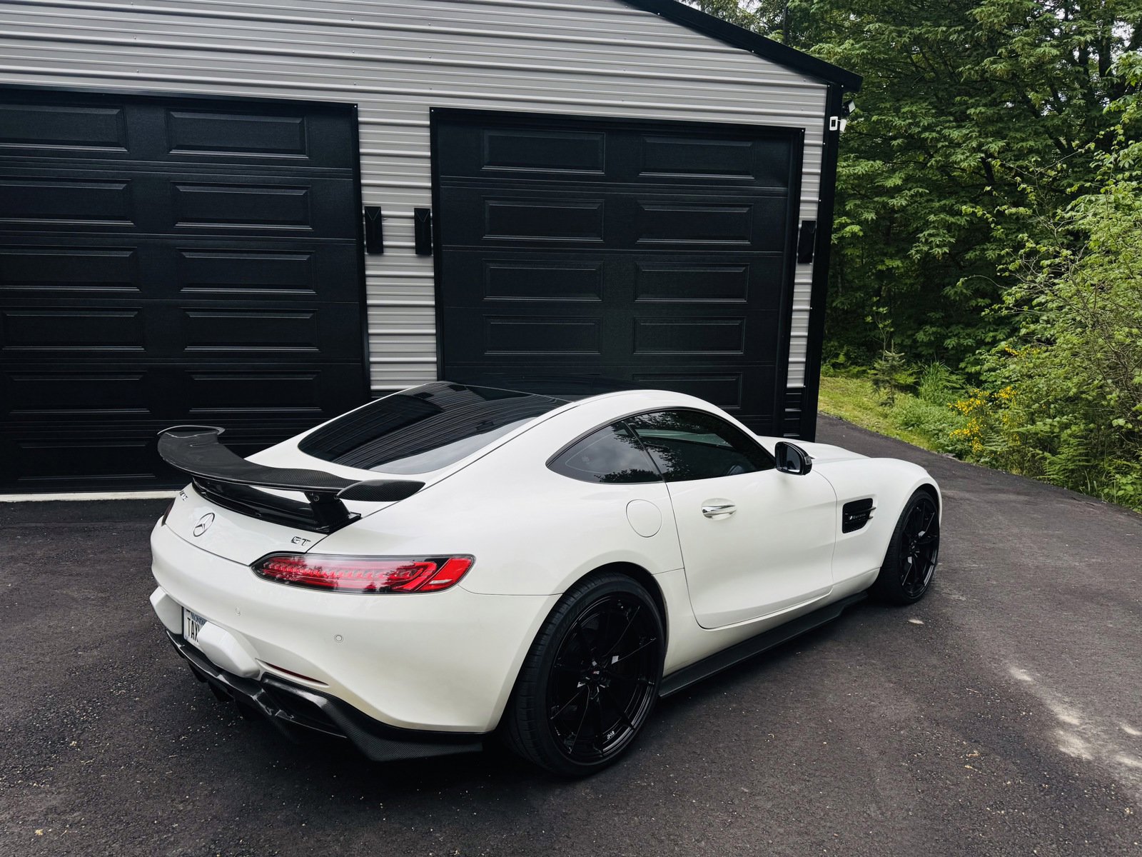 Used 2017 Mercedes-Benz AMG GT Coupe image 32