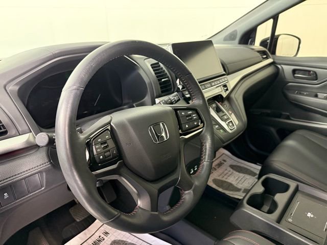 Used 2025 Honda Odyssey Sport-L image 7