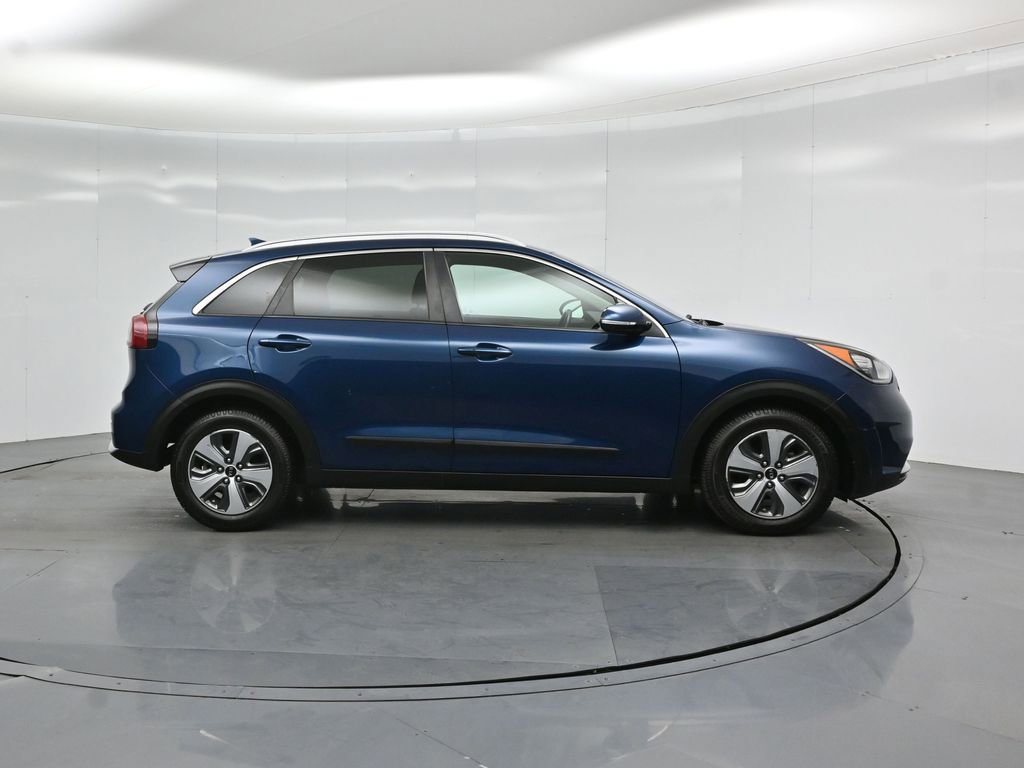 Used 2018 Kia Niro EX image 27