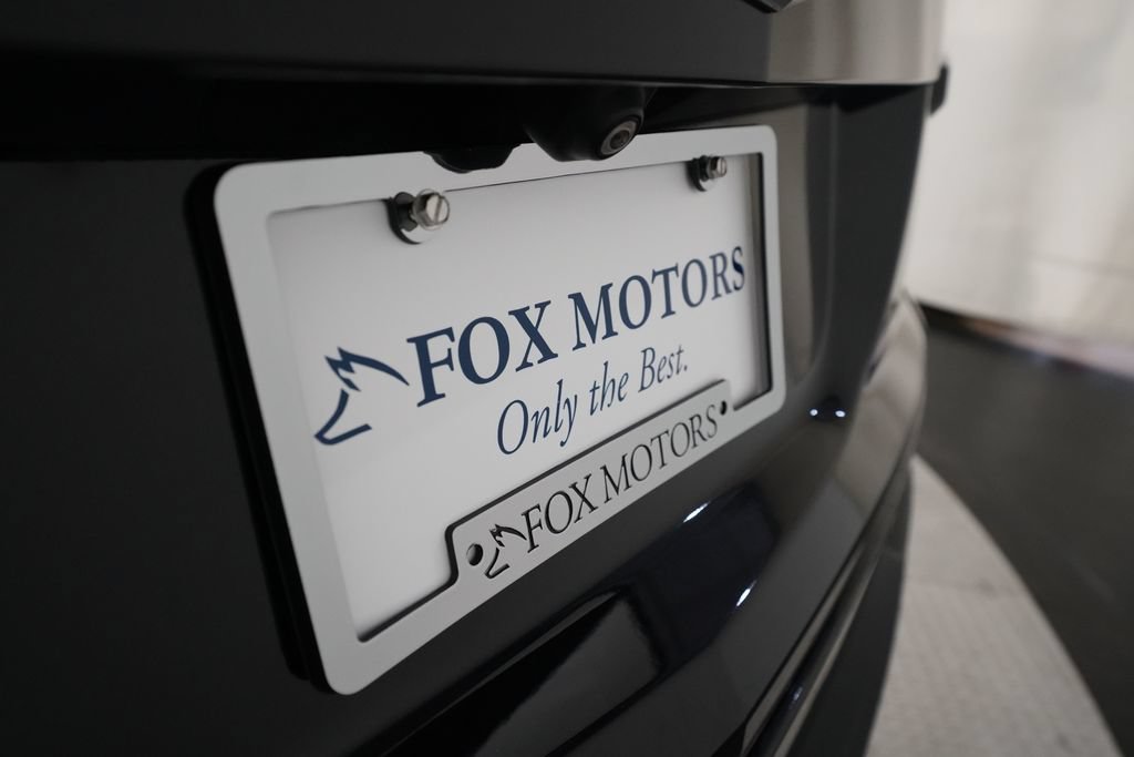 Used 2020 Cadillac XT4 Luxury w/ Cold Weather Package AWD/4WD image 36