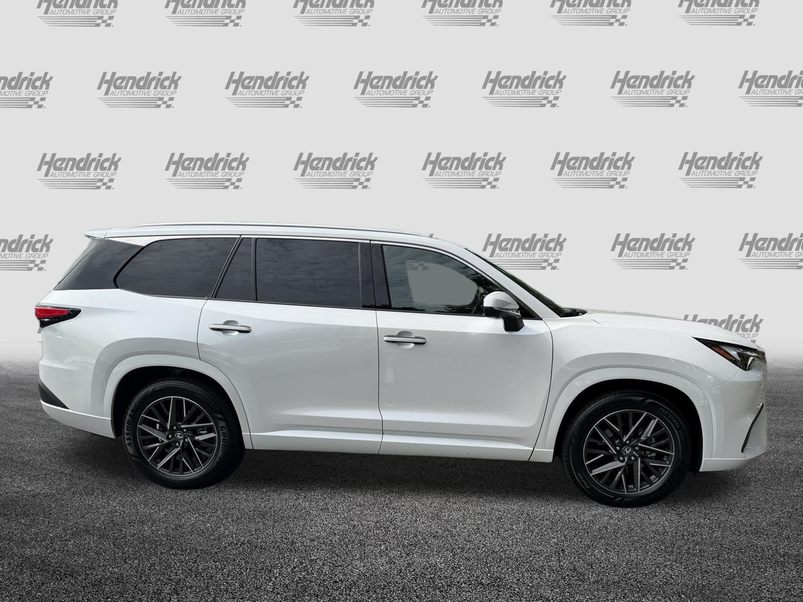 Used 2025 Lexus TX 350 AWD w/ Technology Package image 10