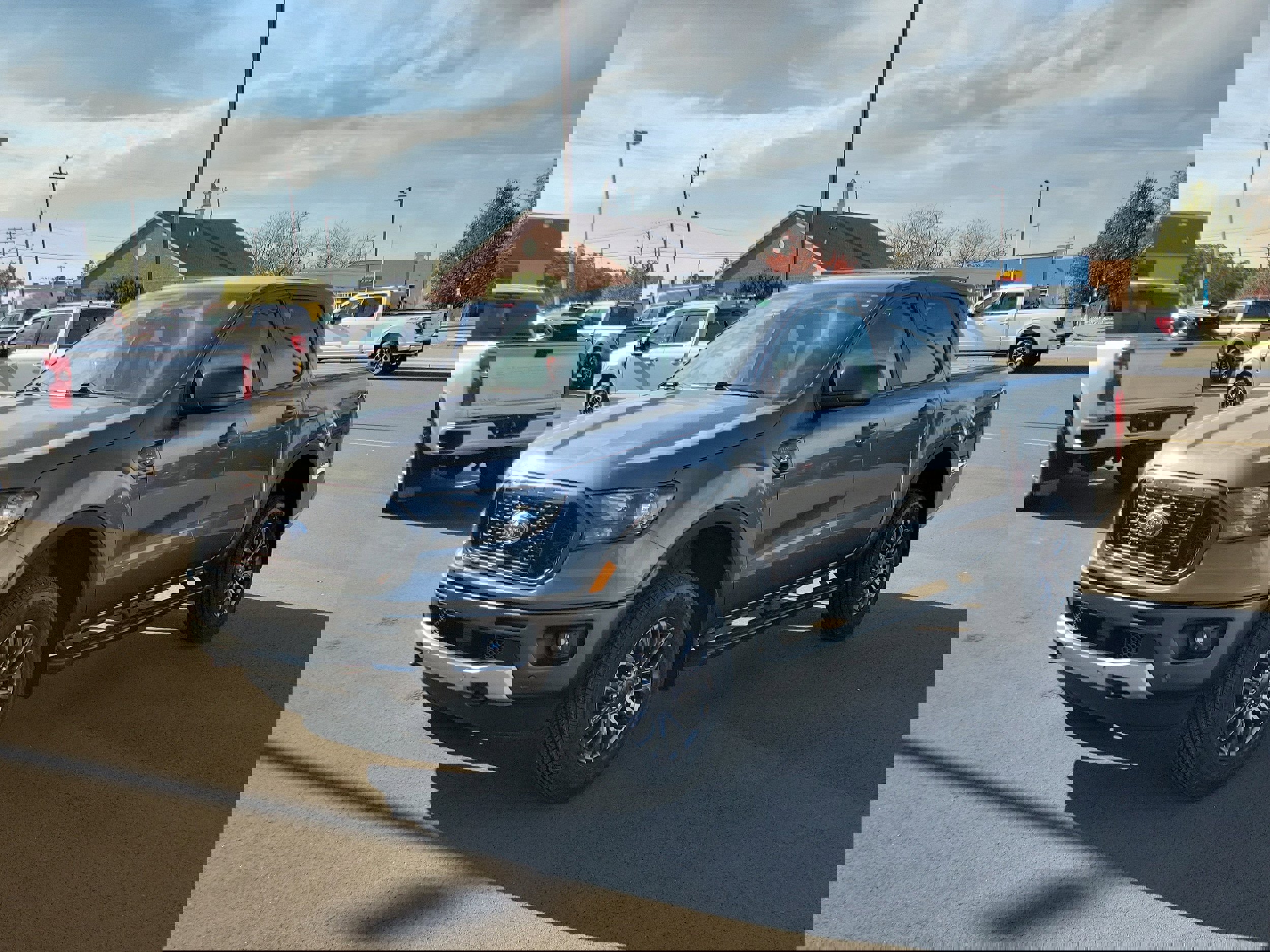 Used 2022 Ford Ranger XLT w/ Equipment Group 301A Mid image 2