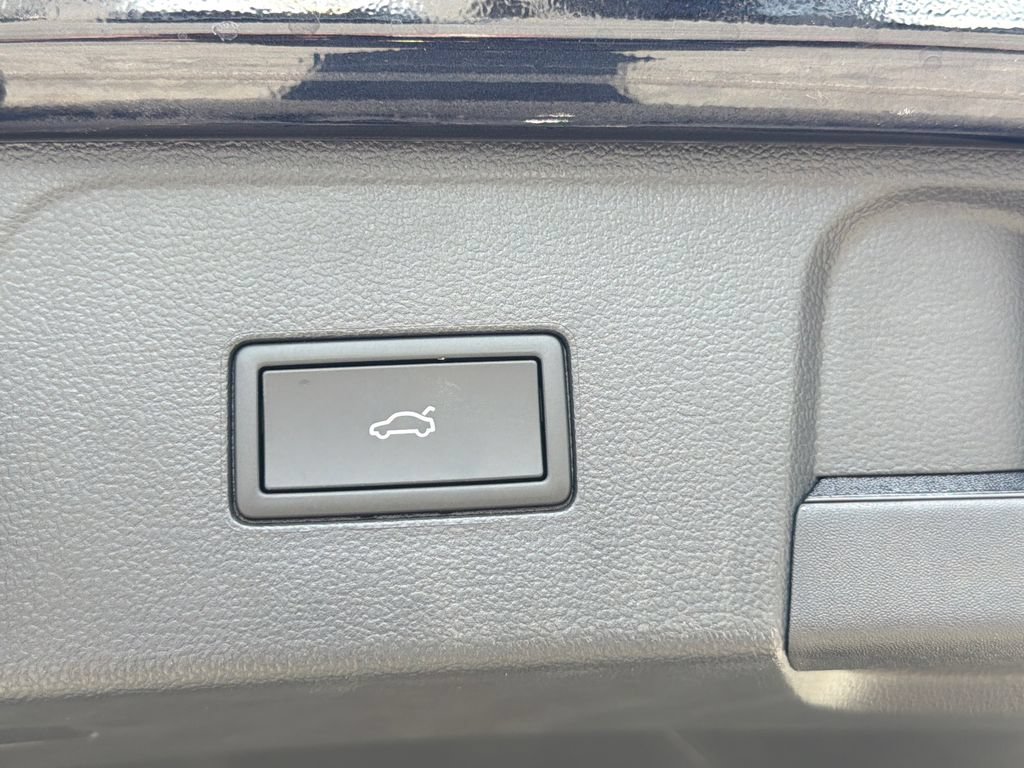 New 2026 Volkswagen Atlas SEL AWD/4WD image 16