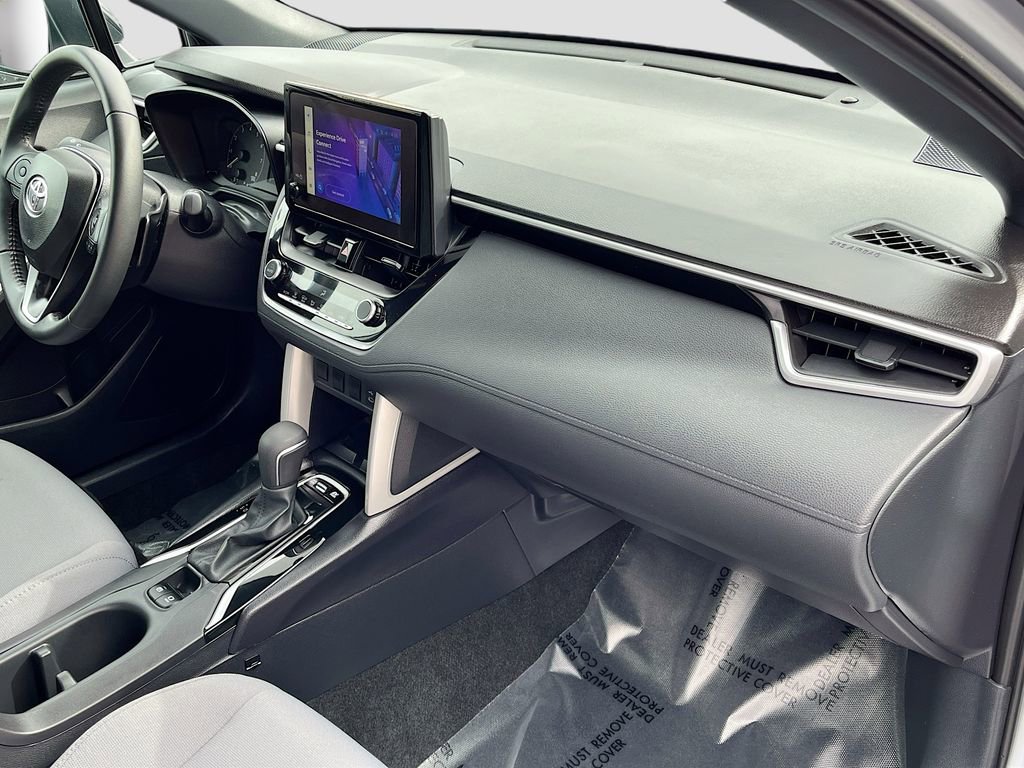 Used 2025 Toyota Corolla Cross AWD Hybrid image 28