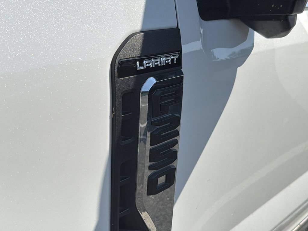 Used 2025 Ford F250 Lariat w/ Chrome Package AWD/4WD image 6