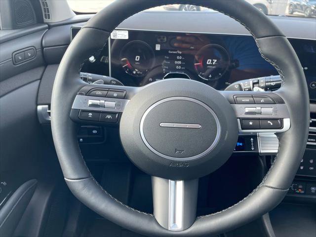 Used 2025 Hyundai Tucson Limited AWD/4WD image 19