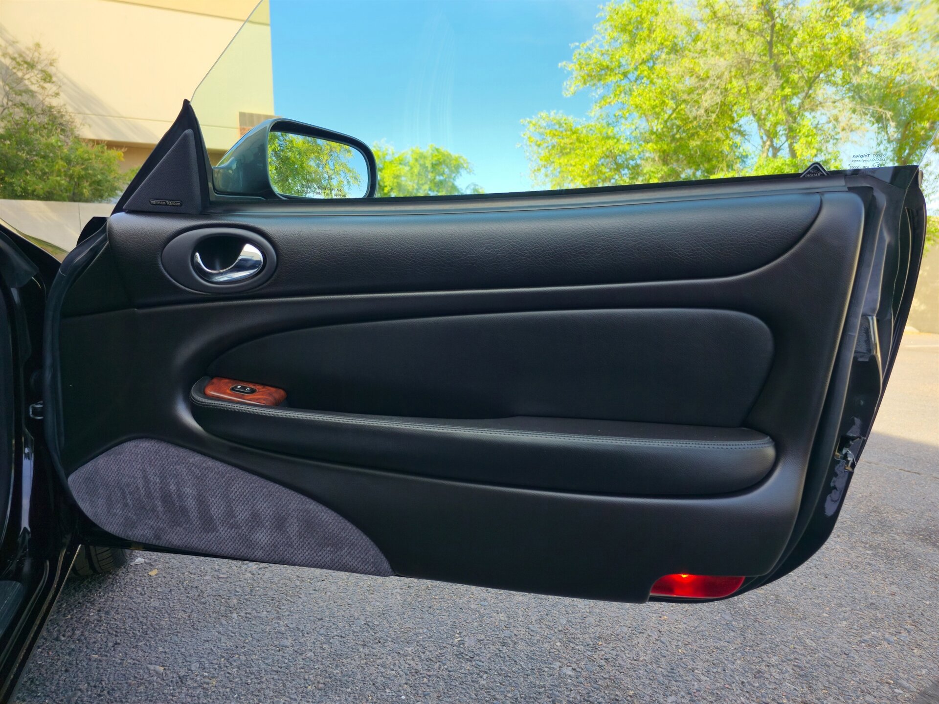 Used 1998 Jaguar XK8 Convertible RWD image 26