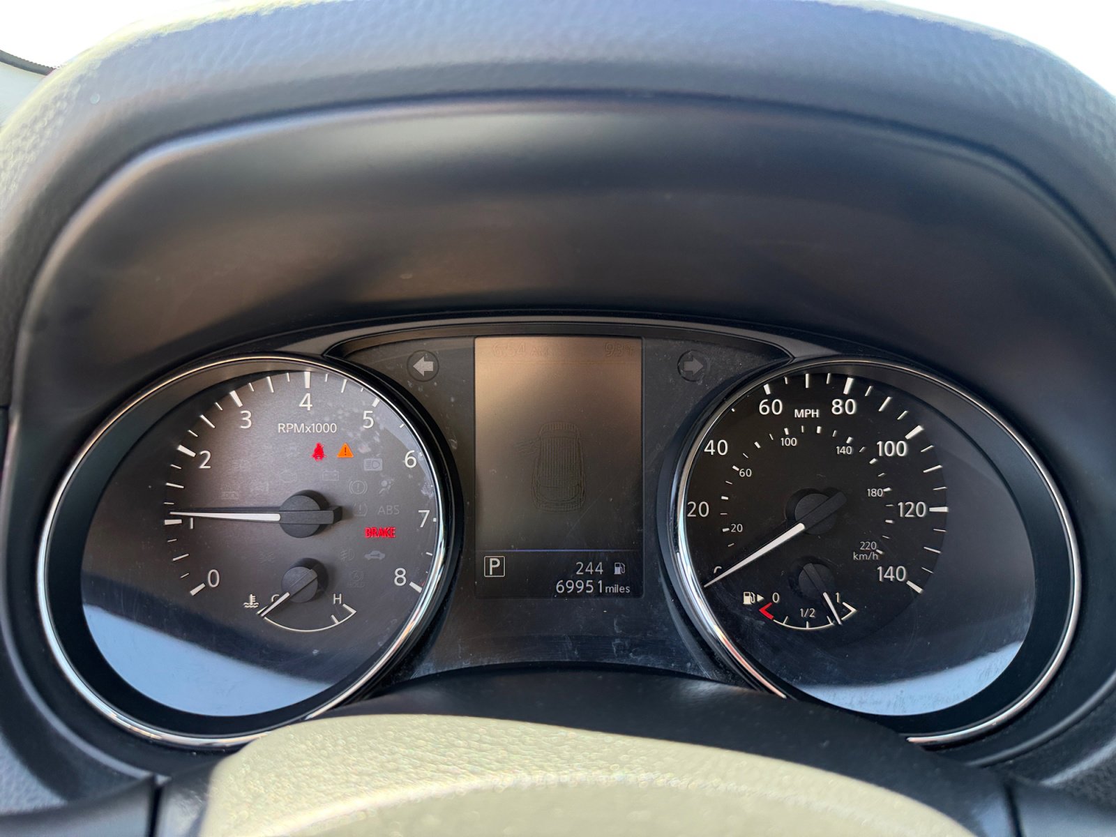 Used 2021 Nissan Rogue Sport S image 11