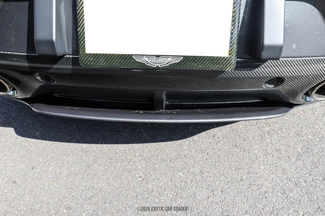 Used 2015 Aston Martin Vanquish Coupe RWD image 66