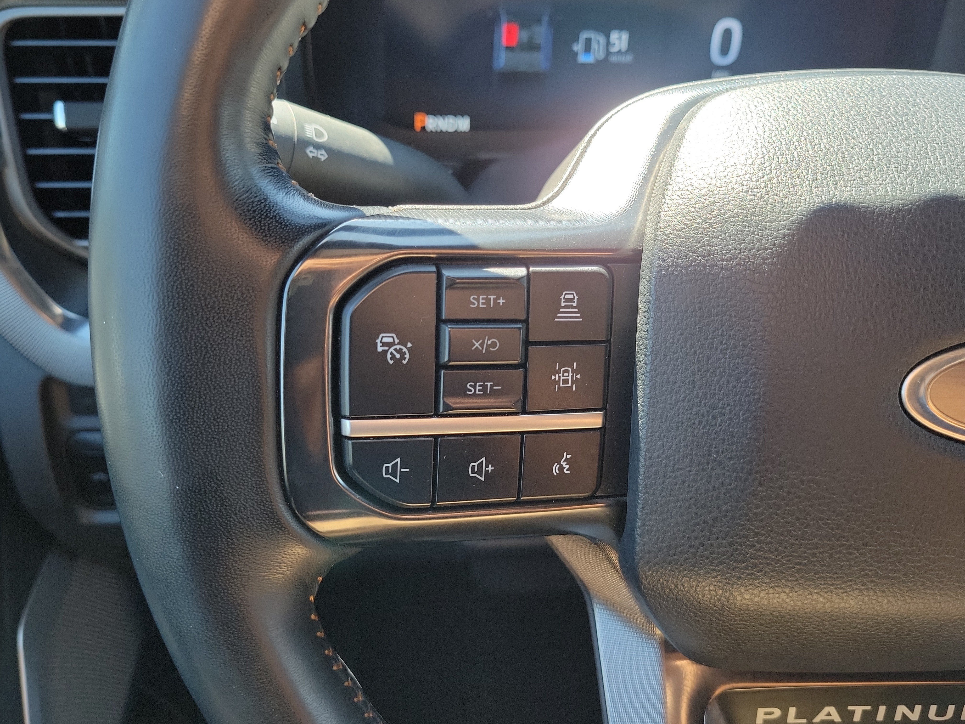 Certified 2024 Ford F350 Platinum w/ FX4 Off-Road Package AWD/4WD image 24