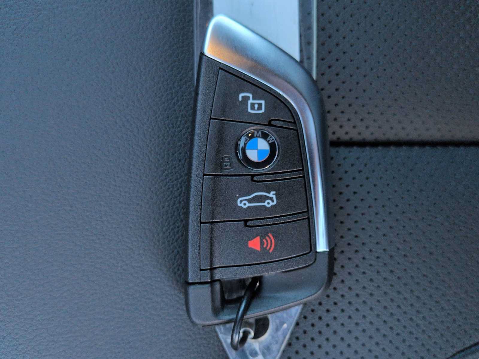 Used 2026 BMW i4 xDrive40i w/ Premium Package AWD/4WD image 36