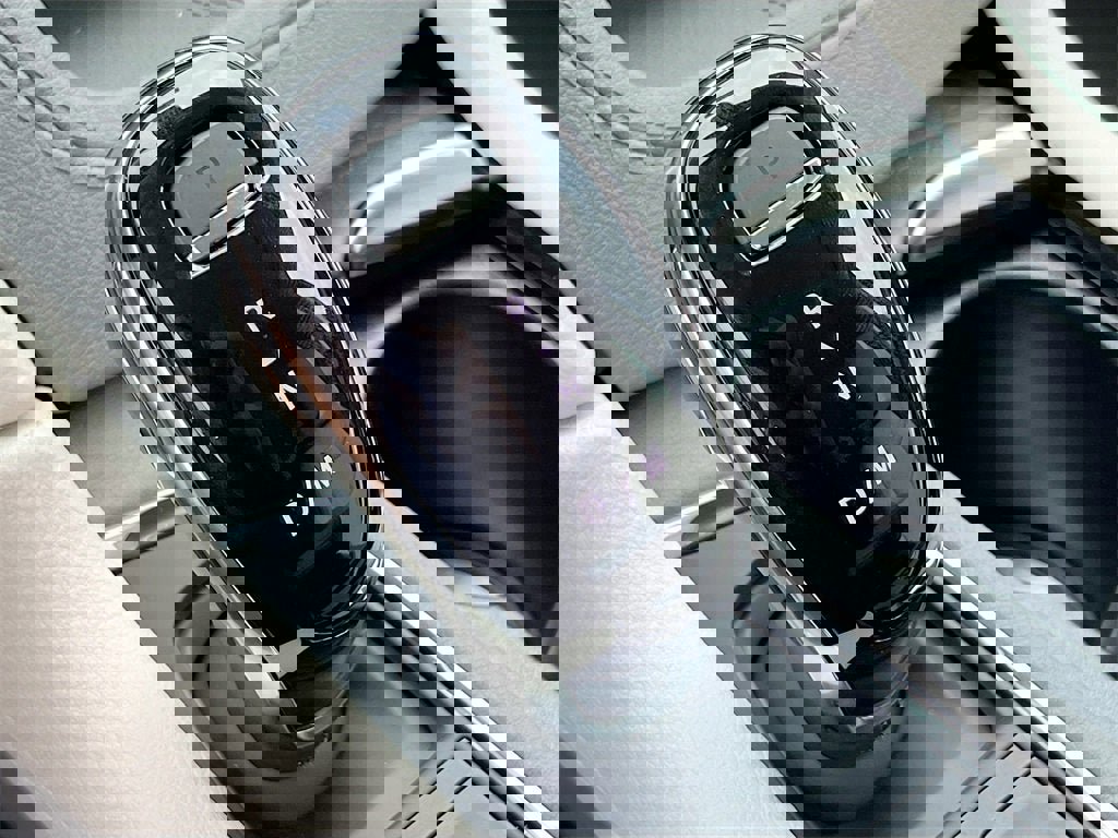 New 2025 Cadillac XT5 Premium Luxury image 17